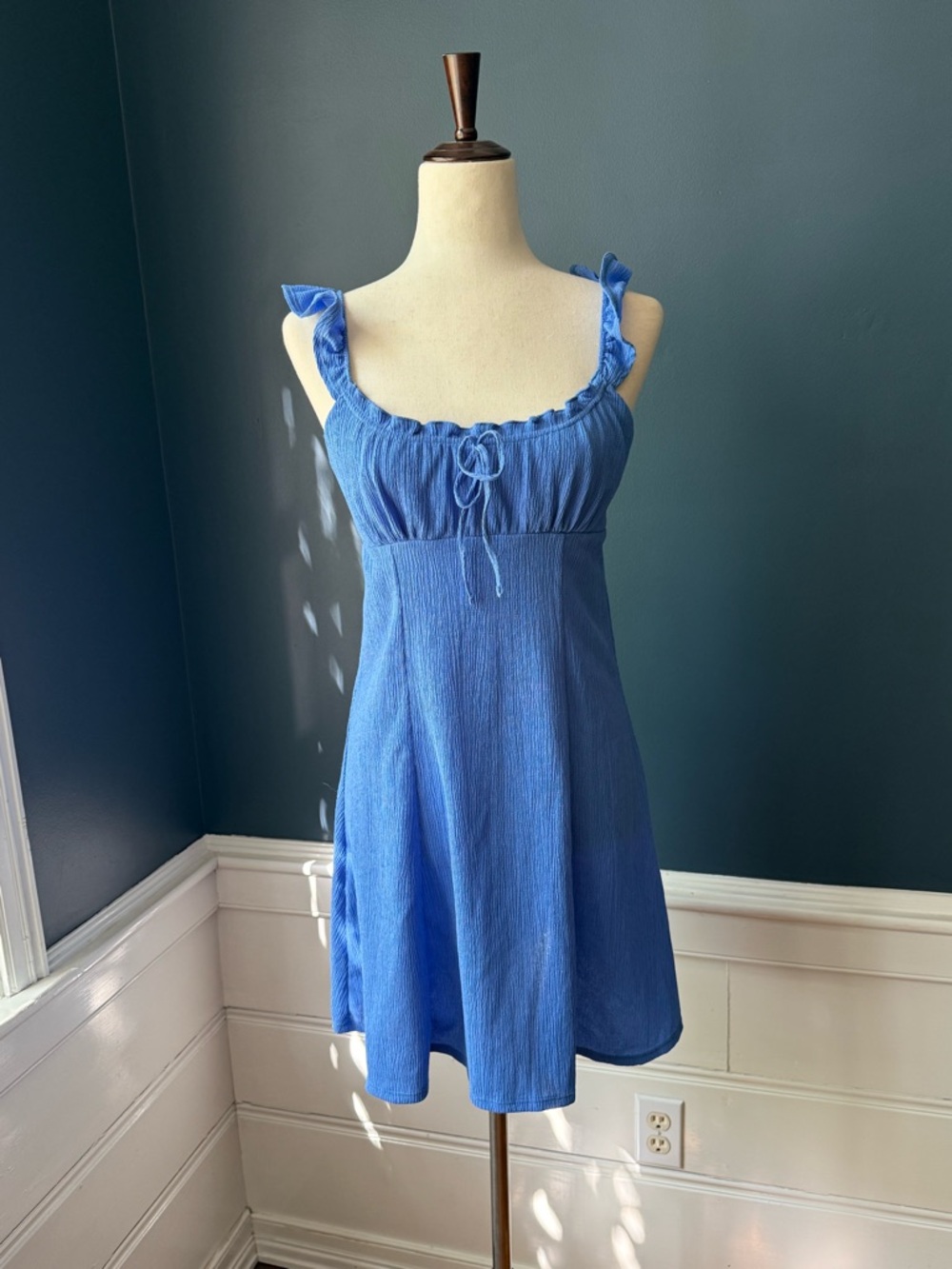 No Boundaries Blue Ruffled Tie-Front Babydoll Sundress Size M
